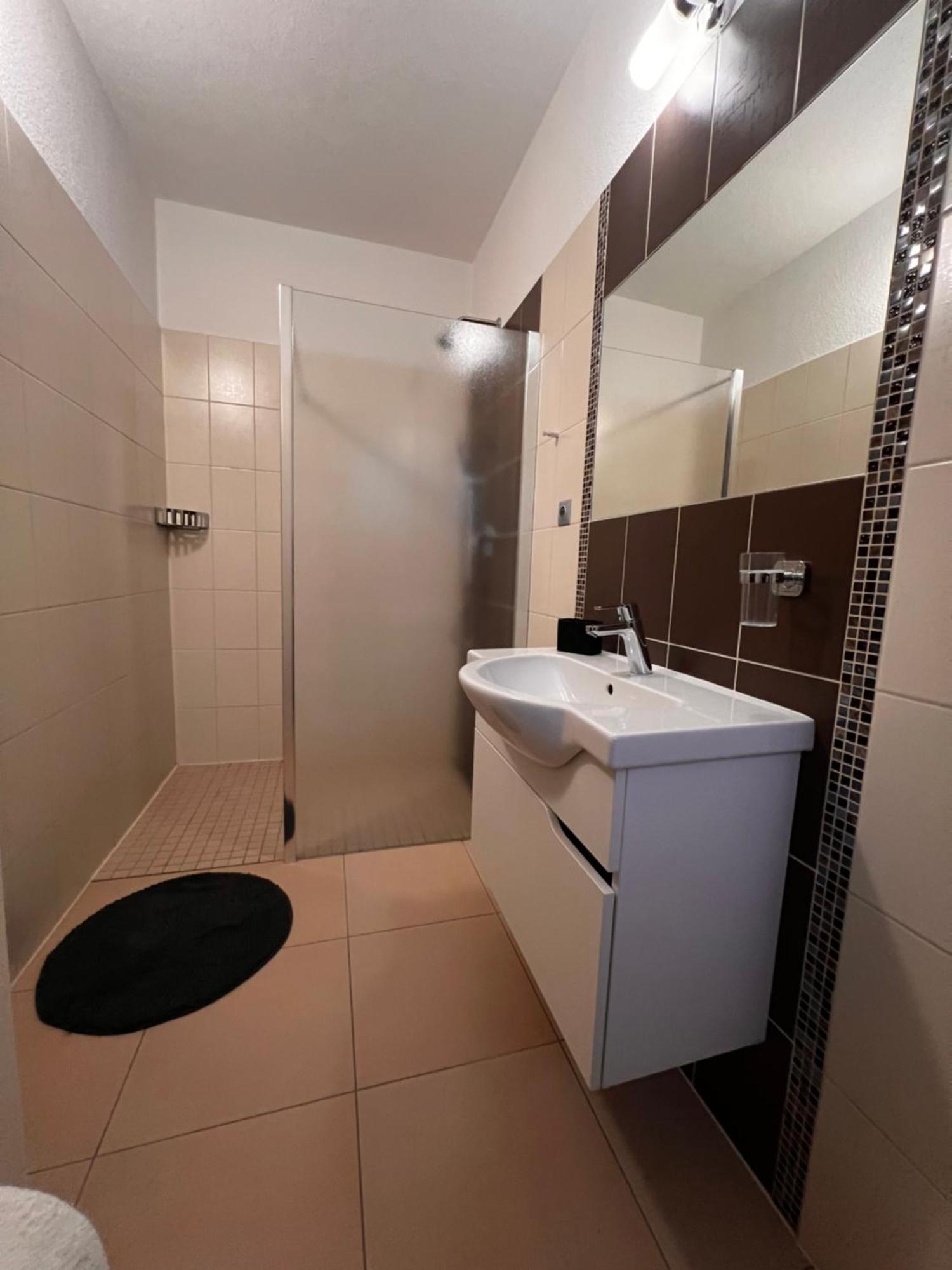 Apartmany Teddy Бойнице Экстерьер фото