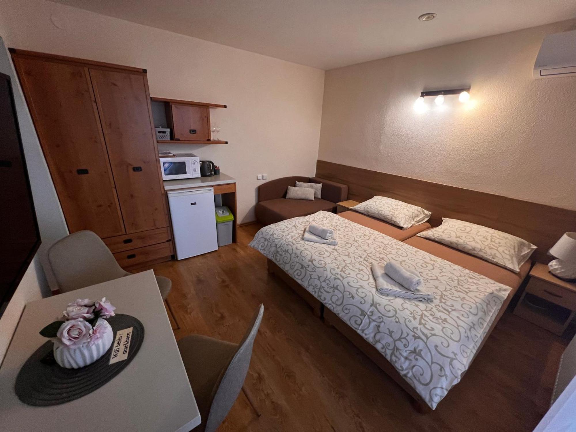 Apartmany Teddy Бойнице Экстерьер фото
