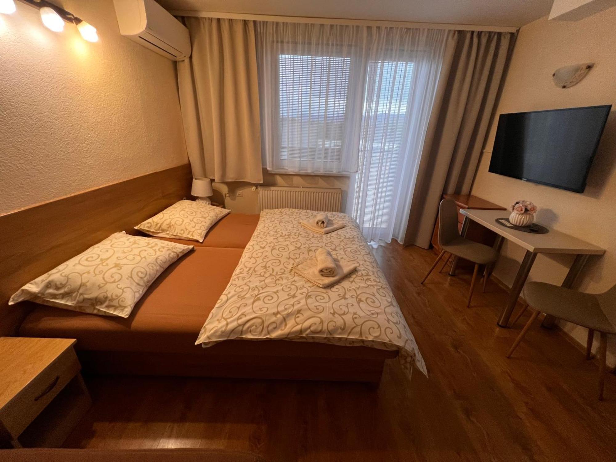 Apartmany Teddy Бойнице Экстерьер фото